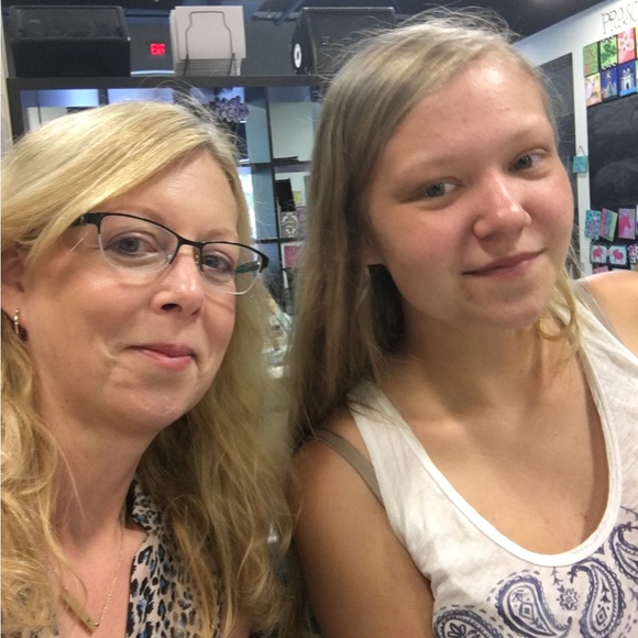 Meet your Posher, Joneshouse - Picture 3 of 7